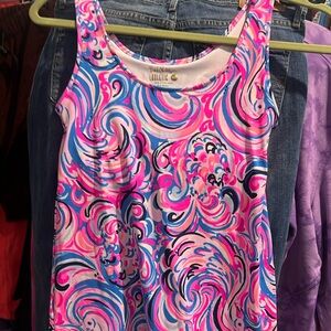 Lilly Pulitzer XXs Top Built-In Bra Measures 15 Pit